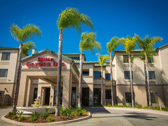 洛杉矶蒙特贝罗希尔顿花园酒店