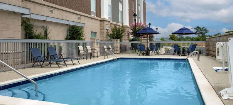 霍利斯普林斯欢朋套房酒店(Hampton Inn & Suites Holly Springs)图片