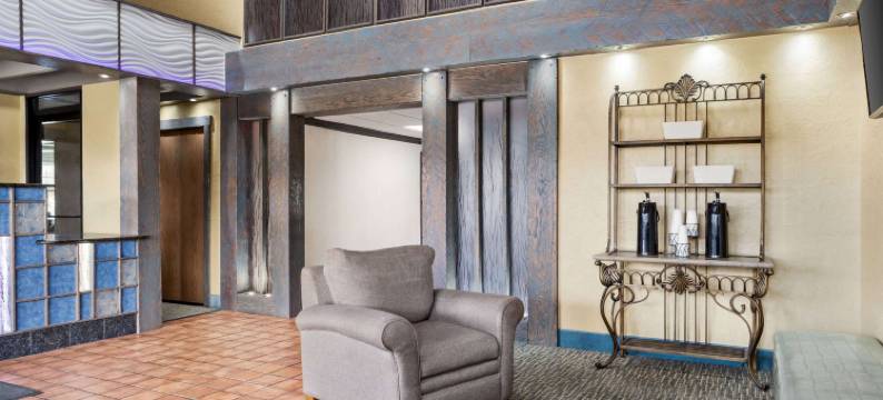 科菲维尔Travelodge by Wyndham酒店(Travelodge by Wyndham Coffeyville)图片