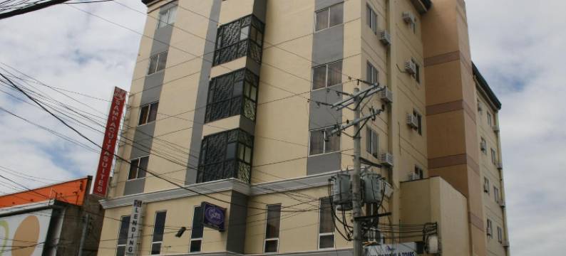 加西亚广场桑帕吉塔套房酒店(Sampaguita Suites Plaza Garcia)图片