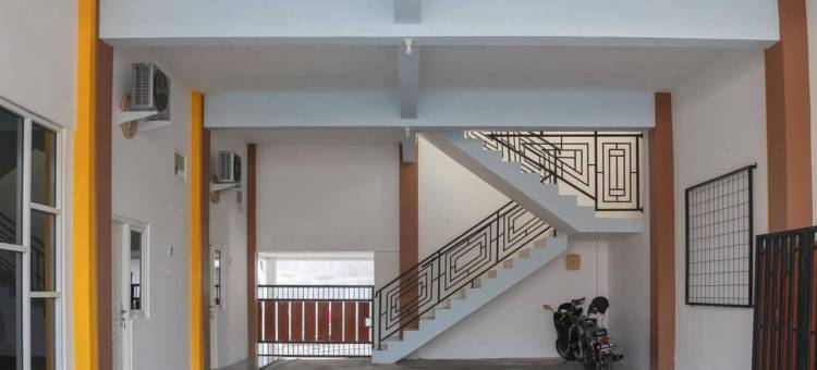 RedDoorz Syariah Near Suncity Mall Madiun图片