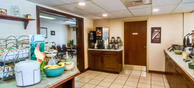克里斯琴斯堡布莱克斯堡凯艺酒店(Quality Inn Christiansburg - Blacksburg)图片