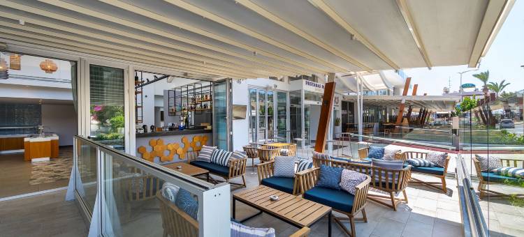 布达拉斯广场酒店(Protaras Plaza Hotel)图片