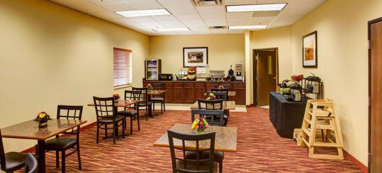 罗德威旅馆及套房菲利普斯堡(Rodeway Inn & Suites Phillipsburg)图片