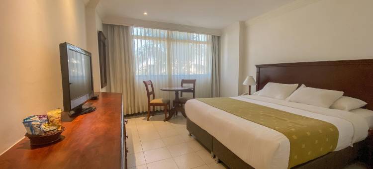 巴兰基亚太阳门法兰达快捷酒店，丽笙旗下酒店(Hotel Faranda Express Puerta Del Sol Barranquilla, A Member of Radisson Individuals)图片