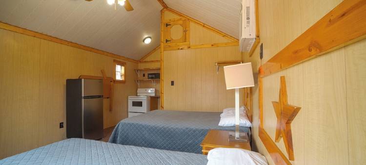 Grand Eagle Ford Lodge & RV Park图片