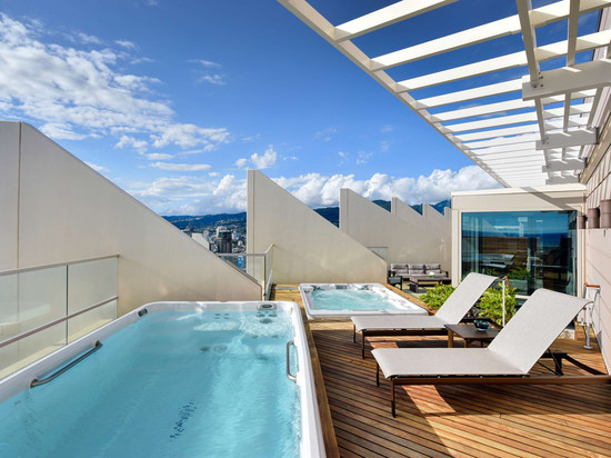 卡莱威基基海滩酒店，LXR系列