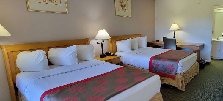 华纳罗宾斯华美达套房酒店(Ramada by Wyndham & Suites Warner Robins)图片