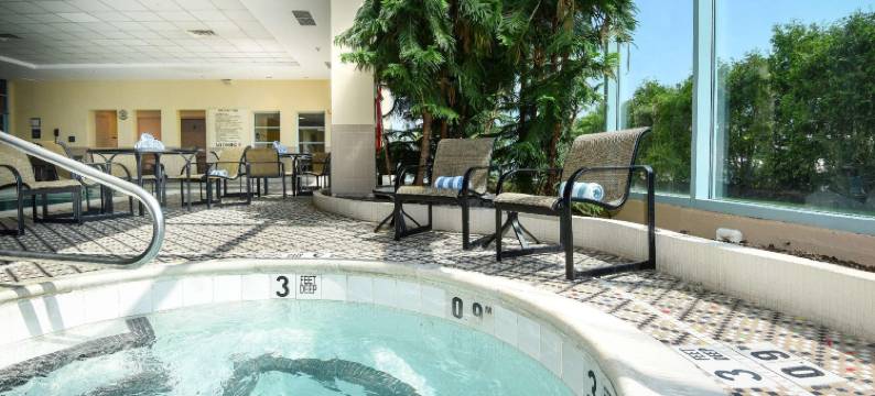 锡拉库兹希尔顿安泊酒店(Embassy Suites by Hilton Syracuse)图片