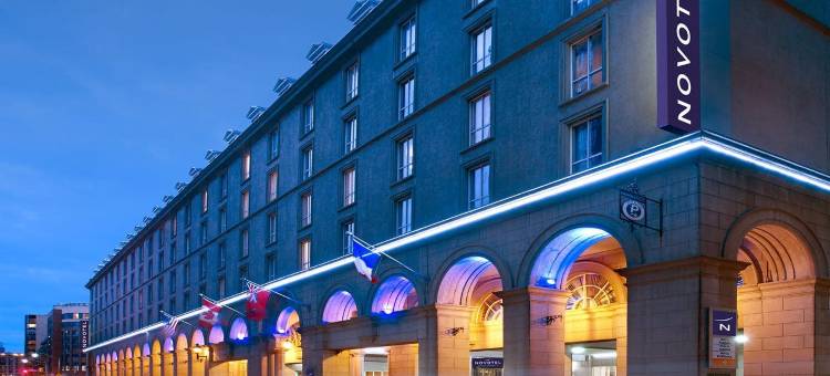 诺富特多伦多中心酒店(The Novotel Toronto Centre)图片