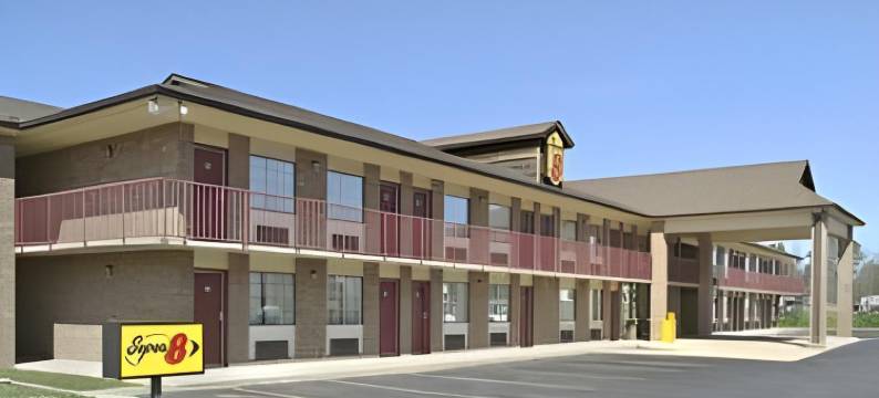 柯林顿温德姆速 8 酒店(Super 8 by Wyndham Clinton)图片