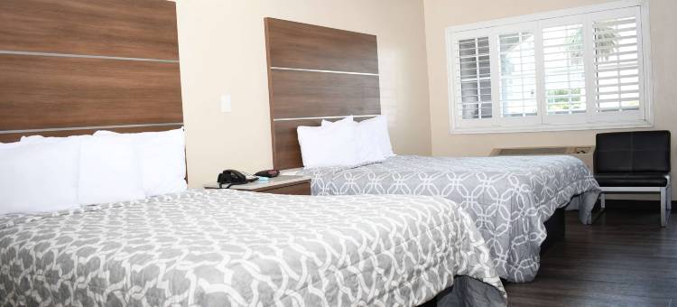 长滩会展中心Travelodge by Wyndham酒店(Travelodge by Wyndham Long Beach Convention Center)图片
