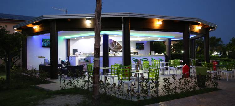 阿葵丽雅乡村住宅俱乐部酒店(Club Esse Aquilia Beach Village Resort)图片