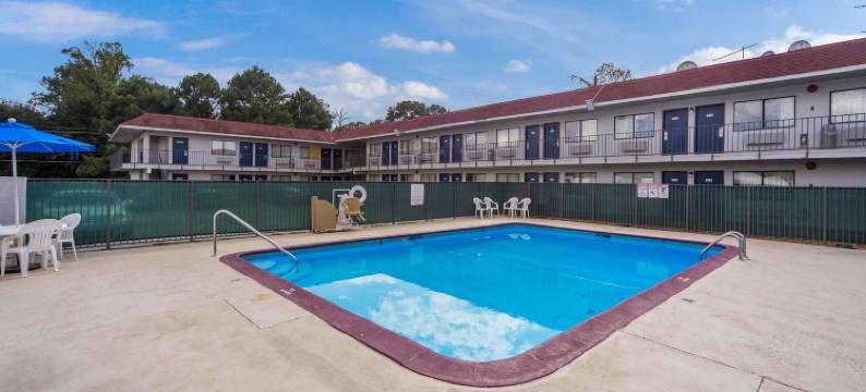 密西西比梅里迪恩 6 号汽车旅馆(Motel 6 Meridian, MS)图片