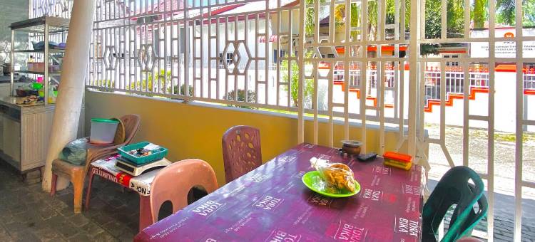 Amira House Kisaran RedPartner图片