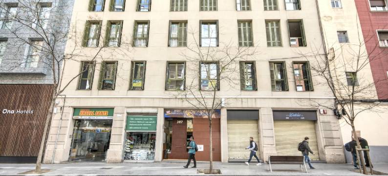 皮埃尔及瓦坎斯巴塞罗那桑茨酒店(Pierre & Vacances Barcelona Sants)图片