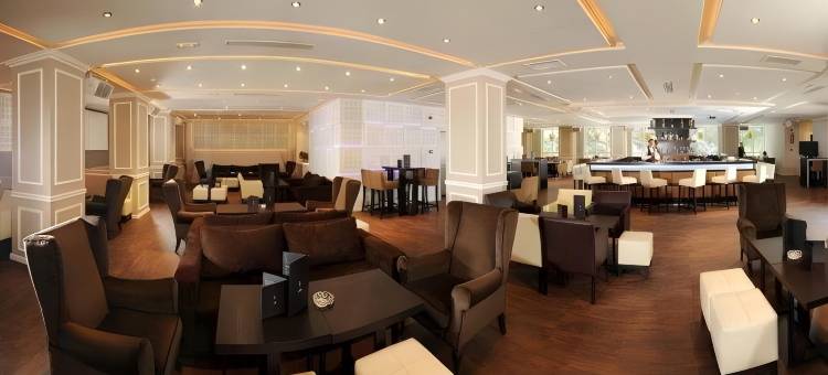 拉梅森布兰奇酒店(Hôtel la Maison Blanche)图片