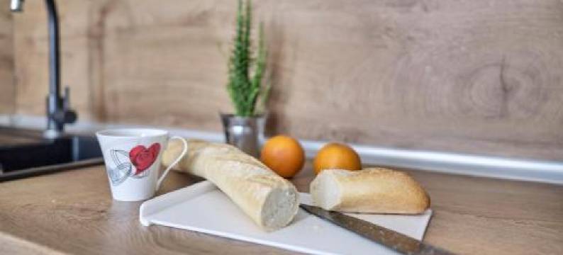 Cozy Apartment with Balcony on the Black Sea- Part of the Family 'Vicki Apart图片