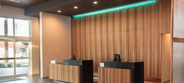 Courtyard Mesa at Wrigleyville West图片