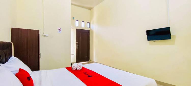 RedDoorz @ Shine Guest House Tebing Tinggi图片