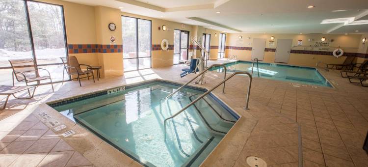 蒂尔顿欢朋套房酒店(Hampton Inn & Suites Tilton)图片