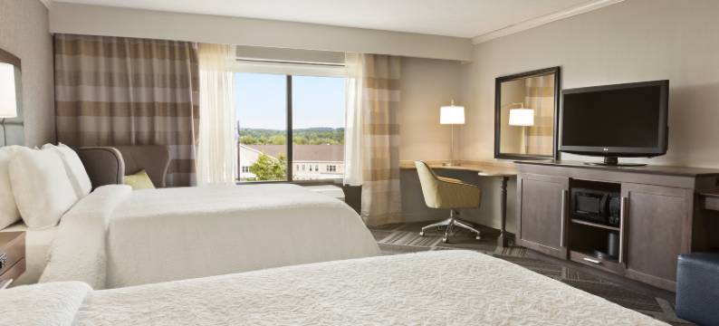 曼彻斯特 - 贝德福德希尔顿欢朋套房酒店(Hampton Inn & Suites Manchester-Bedford)图片