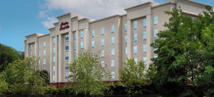 达拉姆北I-85欢朋酒店及套房(Hampton Inn & Suites Durham/North I-85)图片