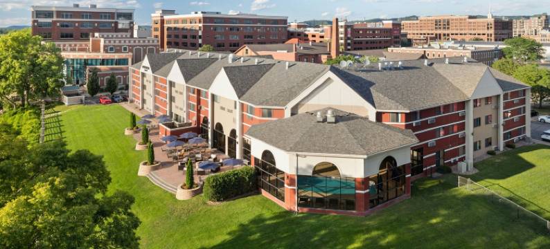 密西西比滨河拉克罗斯万怡酒店(Courtyard la Crosse Downtown/Mississippi Riverfront)图片