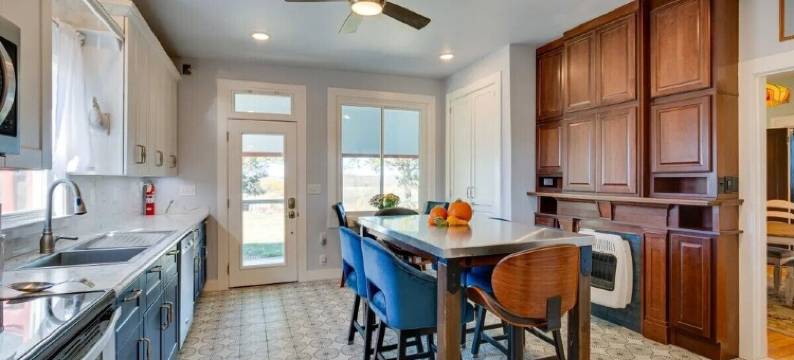 Atchison 1870 Farmhouse图片