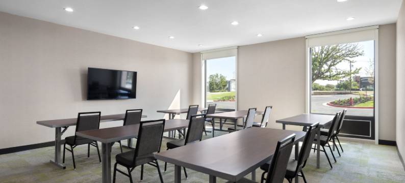 希尔顿惠庭圆石城医疗中心酒店(Home2 Suites by Hilton Round Rock Medical Center)图片