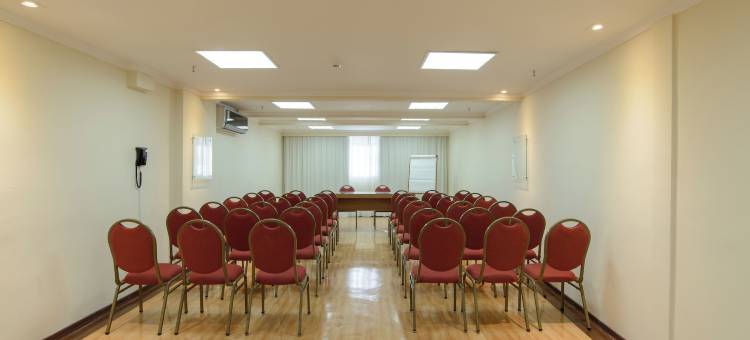 法罗酒店圣若泽多斯坎普斯(Faro Hotel São José Dos Campos)图片