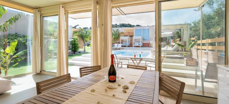 Modular Bungalows 具带热水池的阿特米斯希腊(Modular Bungalows with Heated Pool Artemis Greece)图片