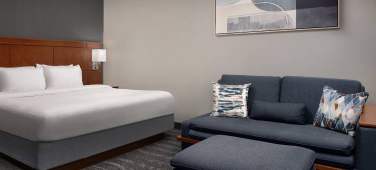 Courtyard Syracuse Downtown at Armory Square图片