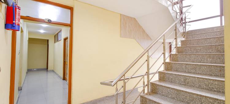 Fabhotel豪华舒适酒店(FabHotel Grand Comforts)图片