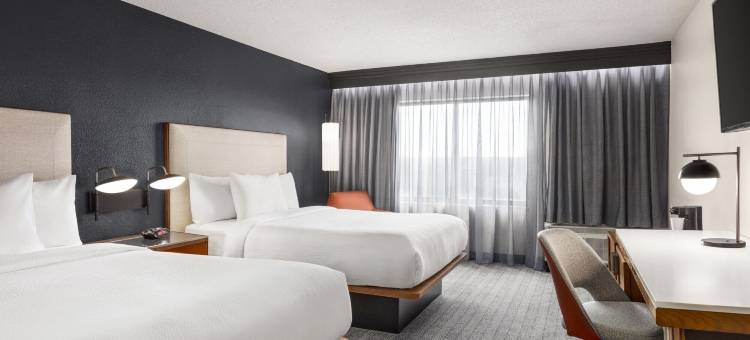 休斯顿舒格兰/斯塔福万怡酒店(Courtyard Houston Sugar Land/Stafford)图片