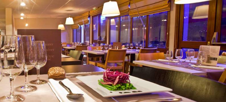 基里亚德酒店-图尔苏德尚布莱(Kyriad Tours Sud - Chambray LÈS Tours)图片