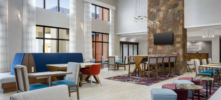 伯明翰-佩勒姆欢朋套房酒店(Hampton Inn & Suites Birmingham-Pelham (I-65))图片