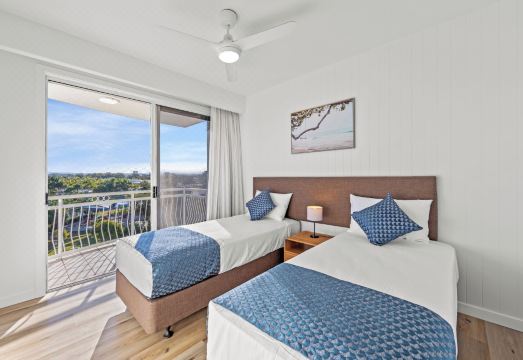 Aquarius Resort Hotel Overview