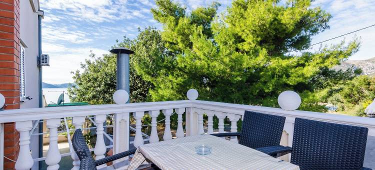 卡塔里纳公寓客房别墅酒店(Apartment & Rooms Villa Katarina)图片