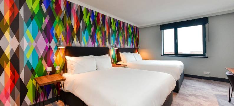 斯旺西乡村酒店(Village Hotel Swansea)图片