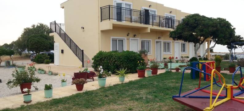 巴拉迪诺斯公寓式酒店(Baladinos Apartments)图片