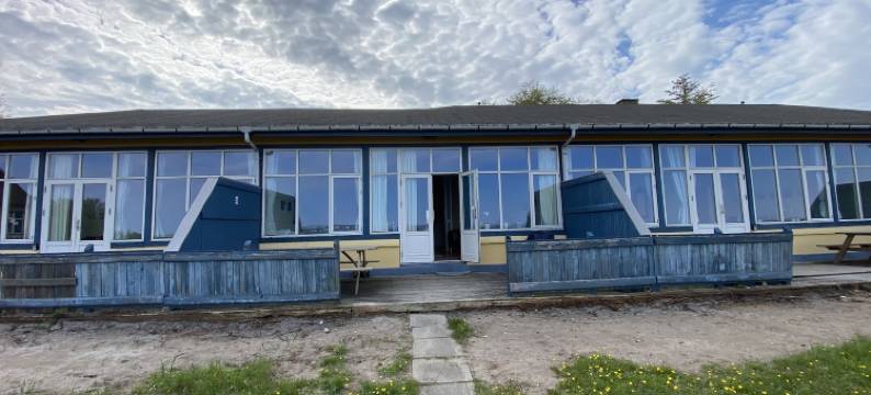 斯凯尔温海滨公寓式客房小屋酒店(Skaerven Beachfront Condos and Cottage)图片