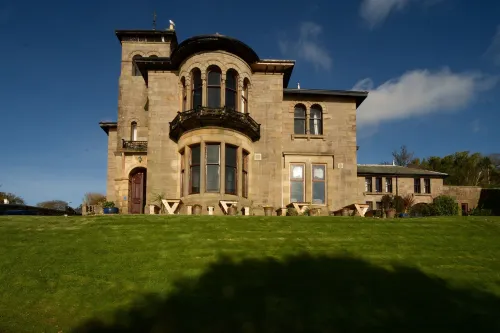 Craigard House Hotel - Homestays