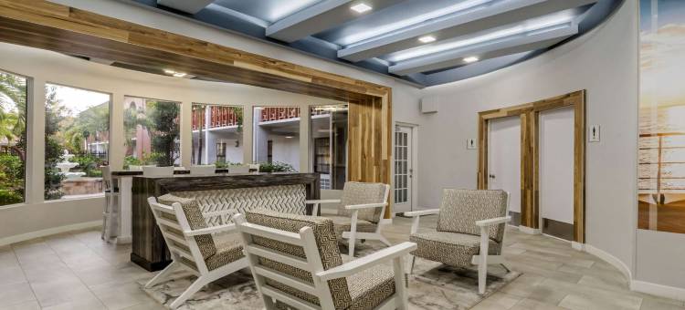 坦帕-布兰登凯隆波因特酒店 - 近展览中心和娱乐场(Clarion Pointe Tampa-Brandon Near Fairgrounds and Casino)图片