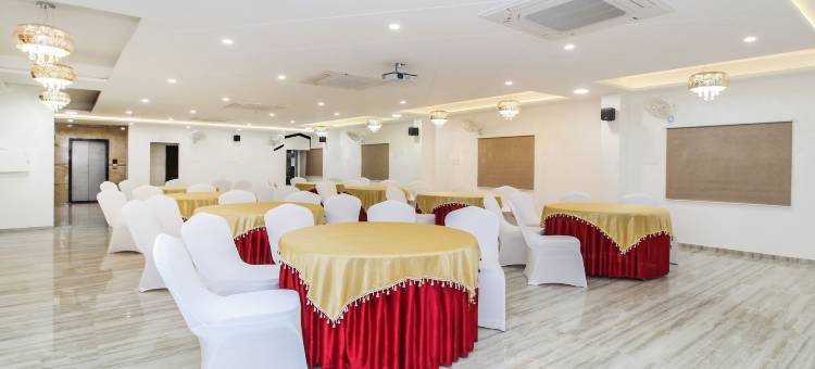 Treebo A1酒店(Treebo Hotel A1)图片