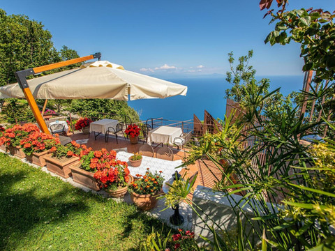 尼多德利雷酒店