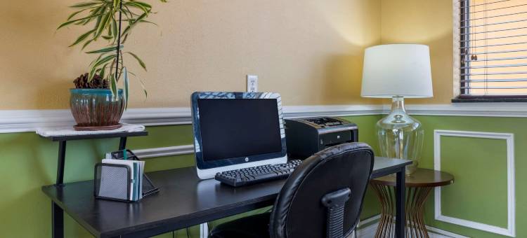 北多拉山凯艺套房酒店(Quality Inn & Suites Mt Dora North)图片