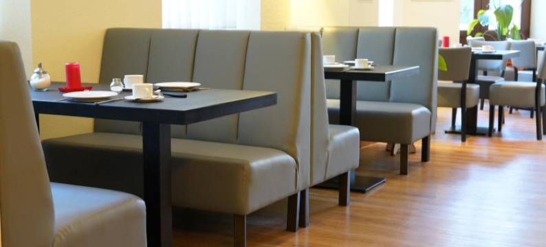 丽萨科沃斯基宾馆(Gästehaus Lisakowski Pension am Brautwiesenpark)图片