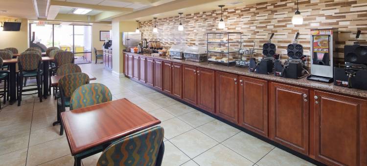 海洋沙滩贝斯特韦斯特酒店(Best Western Ocean Sands Beach Resort)图片