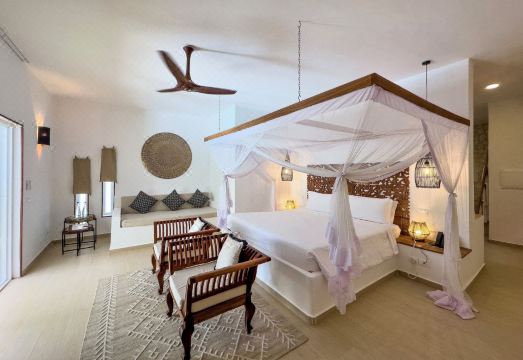 Alma Boutique HotelHotel Overview